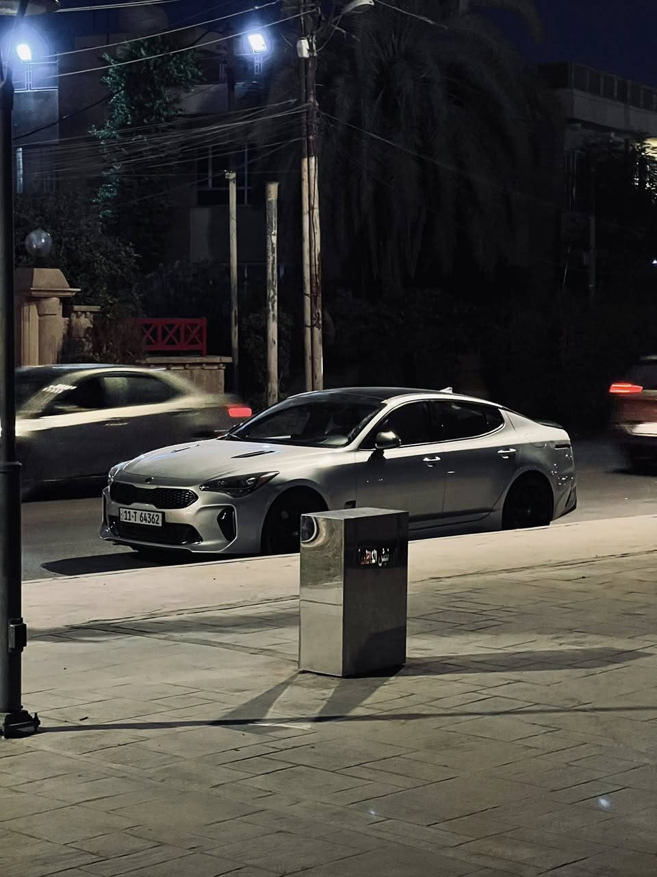 للبيع او مراوس k5  
ستنكر18 GT2 فول مواصفات 
حادث جاملغ ايمن بدون دواخل بدون شواصي جميع الايرباك سليم يعني مطاك  
سياره خير من الله شلعه قويه معدل ما شاء الله

محرك 3300 تون توربو

ماشيه 59mi

سياره دواخل جداً نضيفه

عليه ويل قياس 19 تو سايز رياضي

تخم تايرات جديد 

رقم بغداد تحويل مباشر 

العنوان بغداد 

سعر  175 بيه مجال  تجي وتدلل


**إذا كنت صاحب هذا الإعلان وتريد حذفه لأي سبب، رجاءا أرسل رسالة إلى الدعم الفني**