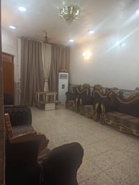 بيت للبيع ب حي الجامعه مقابيل بيت المرمر مسجل بل طابو ورقم واصل ومعامل...