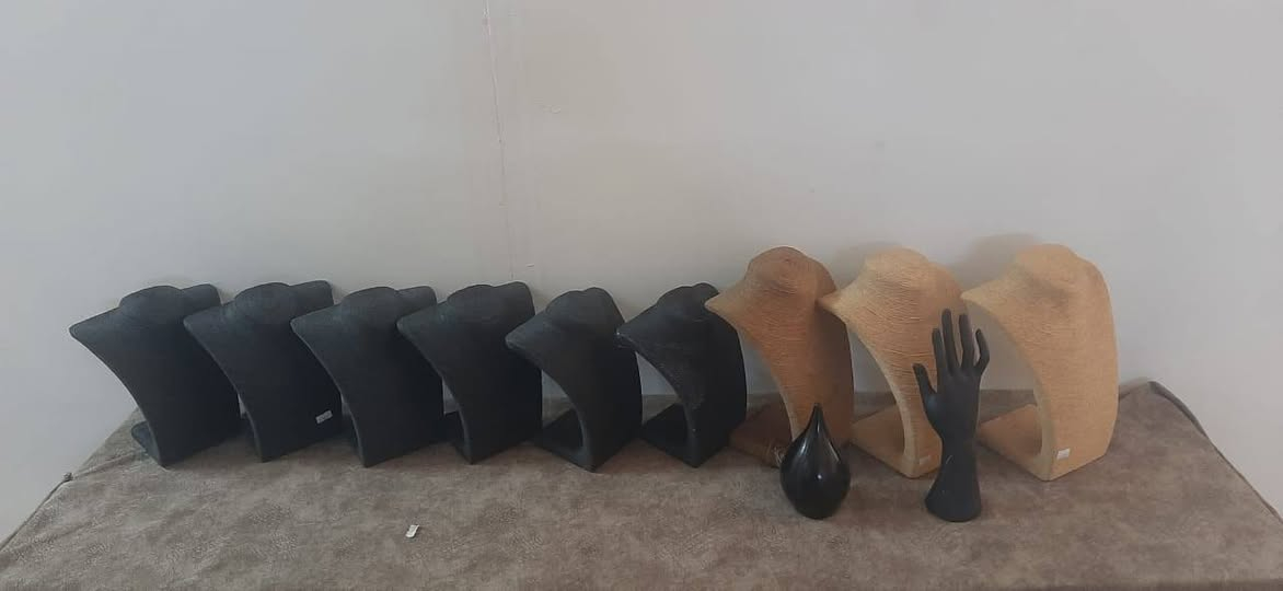 عارضات ذهب للبيع نضيفه جدا القطعة 2500


**إذا كنت صاحب هذا الإعلان وتريد حذفه لأي سبب، رجاءا أرسل رسالة إلى الدعم الفني**