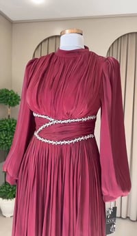 فستان • ايطالي • مقاسات ٣٨-٤٨