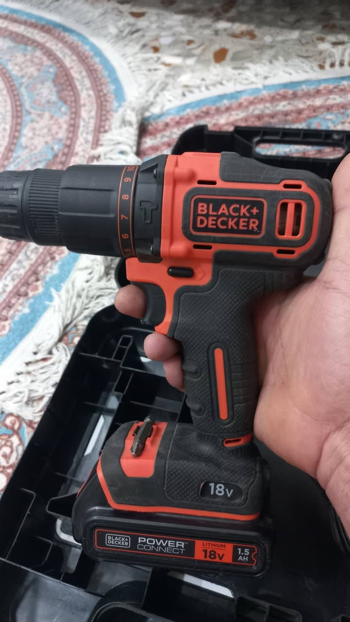 مستعمل نظيف  دبل بطارية  سعره  80 مع توصيل  *********** رقمي  بي واتساب
