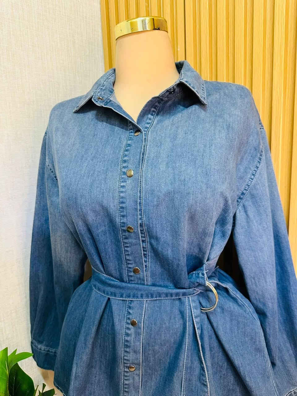 #قمصان_توبات نسائي
خامات درجه أولى كوالتي
✨✨

⤵️✨
للحجز والاستفسار يرجى مراسله الصفحه
رقم هاتف واتساب ***********
توصيل بسماية 1000
بغداد 5000
محافضات 6000
يوجد دفع عن طريق الماستر كارد ✅💵
