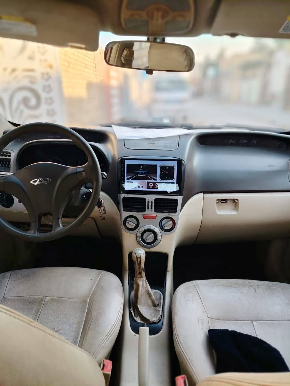 سلام عليكم شيري فلاوين مديل 2013 مكينه وكير نضاف حداديه زينه بيه خياسات مصلحات فقط مكان السياره نجف 
السعر 26
***********
