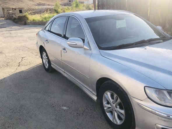 السلام عليكم 
للبيع ازيرا 2009 ادوات گص 
محرك 4 سلندر / 2400
گير محرك شرط 
صدر تايرات نص عمر 
تبريد ثلج تدفئه نار 
كهربائيات شغالة كلها 
السعر 40 وبيها مجال
مكانها الزوية ***********
