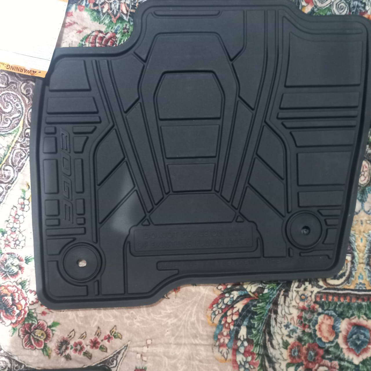 السلام عليكم من رخصة الادمن
السلام عليكم ورحمة الله توفر عندي ارضيات ربر فورد ايدج الأصلي استيراد خاص من شركة فورد والكود الشركة موجود 
الظهر محبب ما يتحرك حوضي يحفظ الاتراب داخله مايطلع ريحه ما يجرد لونه بالغسل اصلي وكود الشركة موجود
يرهم من موديل 2015-2020
اخر قطع ماتتفوت واسعار جوه السوق  
رقمي واتساب *********** او خاص متوفر دائما
