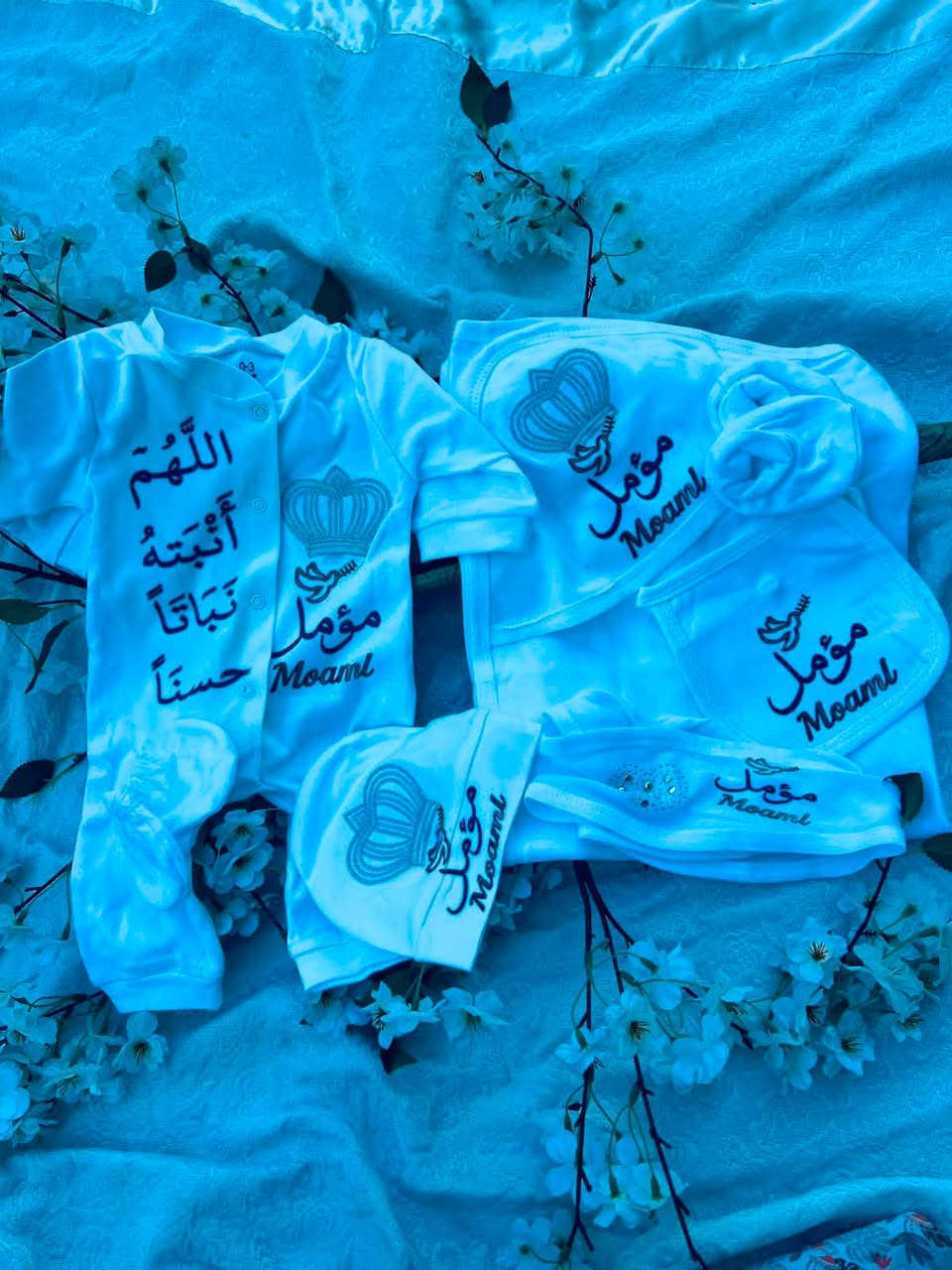 الف رحمه على روح امه و ابو ليعلقلي   هذا باب رزقي الوحيد  #عرض ليوم بس ملابس  6قطع
ب23الف بس مع توصيل تدفع بس 23الف بسس 

#تحتاجون راسلو البيج ♥️♥️او واتساب 

طلب 

الحجز ع رقم او واتساب 

***********

#

#تجهيز  طفل كامل ♥️🫶 مميات وترمز 😍

يوجد توصيل لكل محافظات
