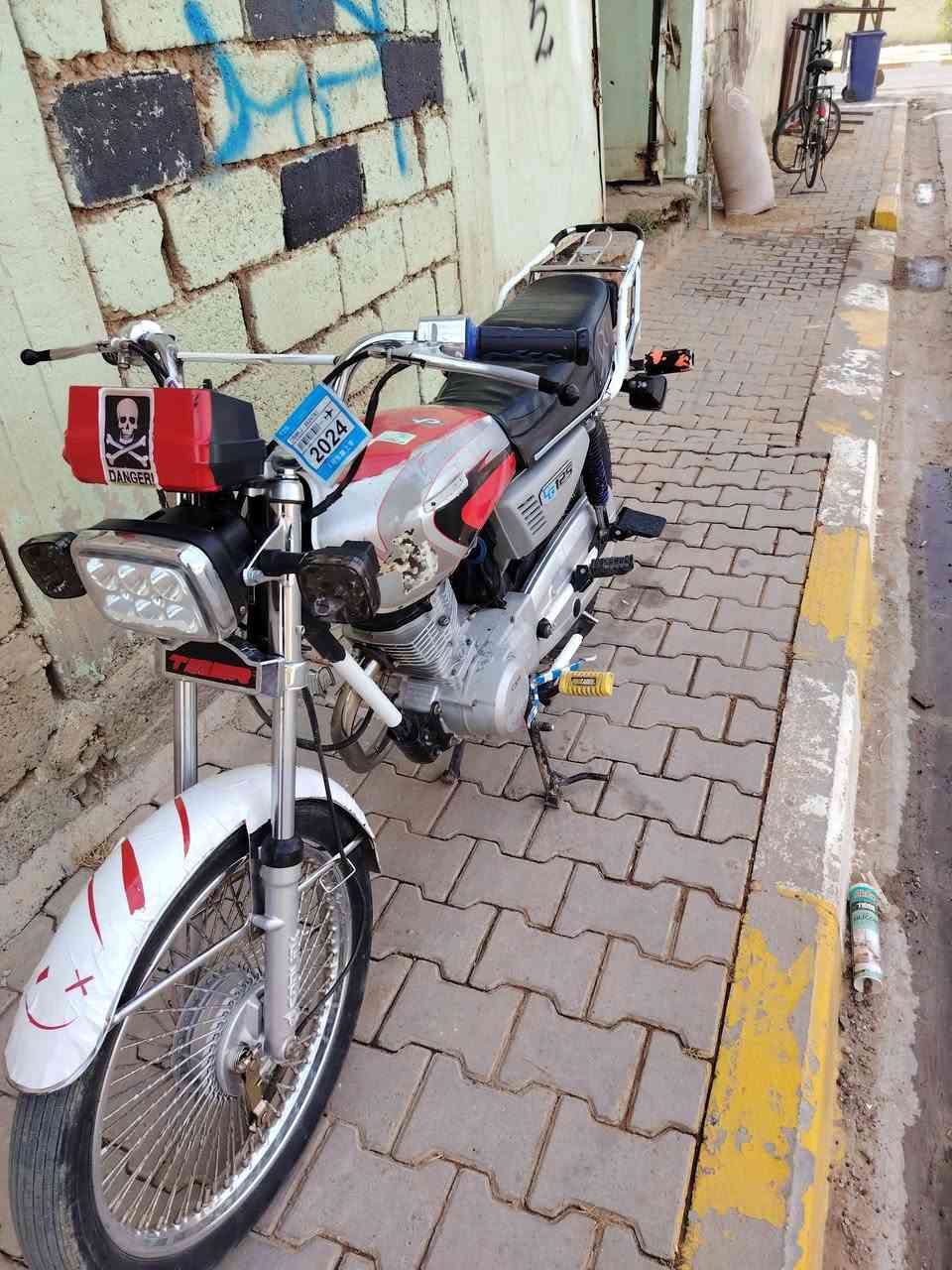 إسلام عليكم للبيع ماطور 4كير تايكر
مثل ماشوف بالصوره الماطور 
مكانه الحويجه حي حطين
 السعر خاص 
***********
