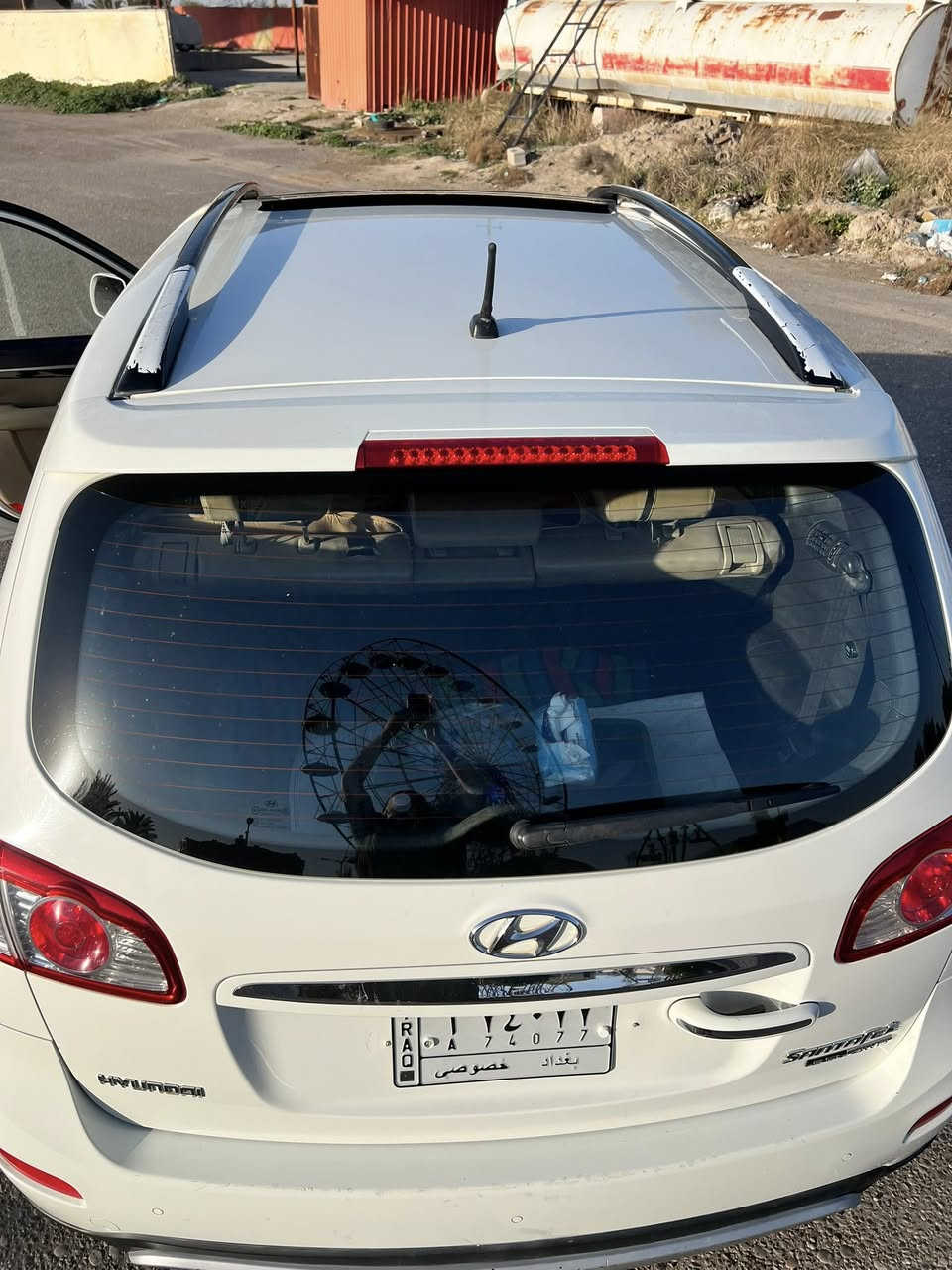 السلام عليكم للبيع سنتاڤي لون ابيض موديل 2012 فوول واحد ع واحد رقم بغداد   تحويل مباشر سنويه باسمي نافذه لل2027 مكفوله من الغرامات 

كير محرك كفاله  محرك3500✈️
تبريد ثلث قطع 
نشاط فول🆕 
فور ويل   سياره جاهزه  من كلشي  
بيها صبغ الچاملغ الخلفي وبارد براس البنيد اصبعين ‼️ 
تبريد ثلج 🧊 تدفىه نار 🔥 
كهربائيات كلها شغاله. 🆕
منظومه البانزين دايمها قبل فتره
تخم تاير صدر فول  🆕 
مسجل فول تخم سماعات 🔊  
ارضيه جلد. السياره بصمه وفتحه مفوله لل اخير ويل كب

السياره جاهزه من كلشي. وحلوه مال جناي ومتعوب عليها 

السعر 💵 170💵 وبيها مجال بيع فقط
مكان السياره 
صلاح الدين  الضلوعيه 
***********
