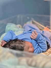 حمل٢٠سنة • عيادة انتصار الجبوري • خبرة٣٥سنة