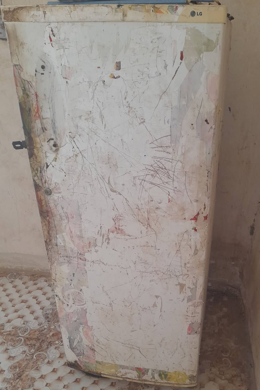 ثلاجه نص عمر تشتغل وتفصل ماعرف شنهي بس مرات تصير قالب ثلج اريد ابيعهه مكان الوركاء


**إذا كنت صاحب هذا الإعلان وتريد حذفه لأي سبب، رجاءا أرسل رسالة إلى الدعم الفني**