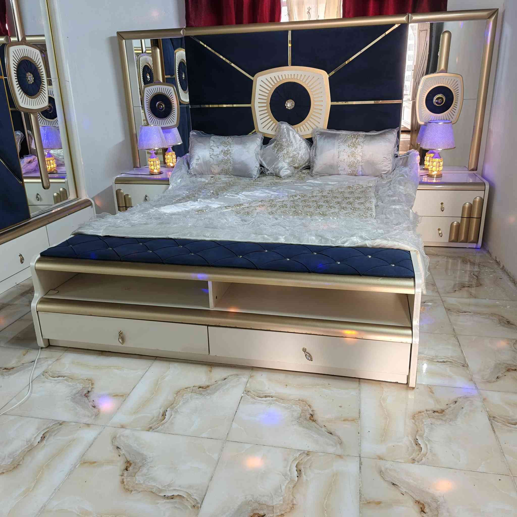 غرفه تركي للبيع 9قطع ***********
