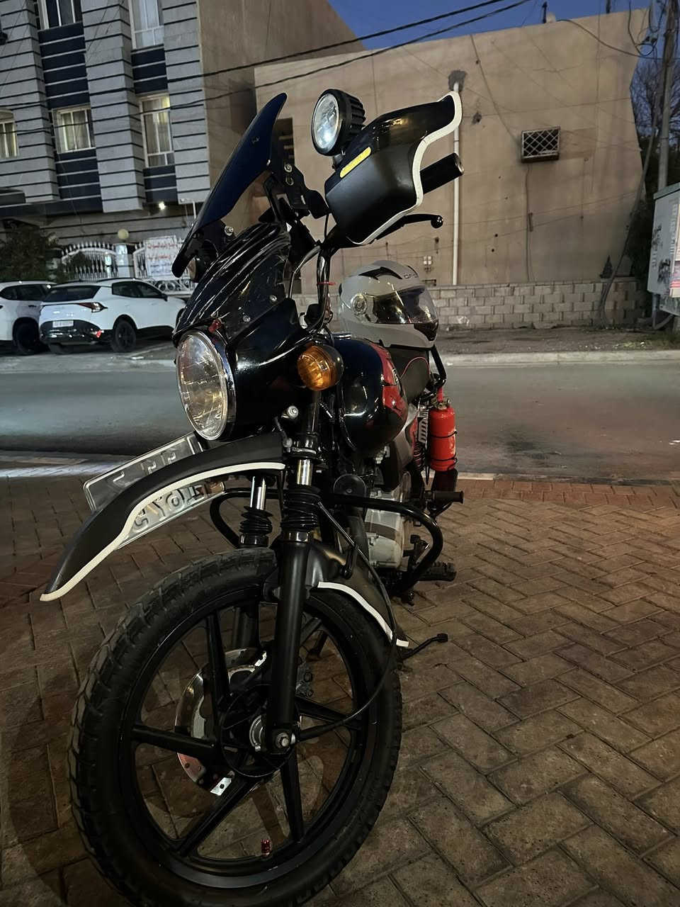 دراجه بوكسر موديل 21 
مكفوله من كلشي  جاهزه واخت الجديده ممشتغله دلفري  بمليونين و٢٠٠
‏***********
