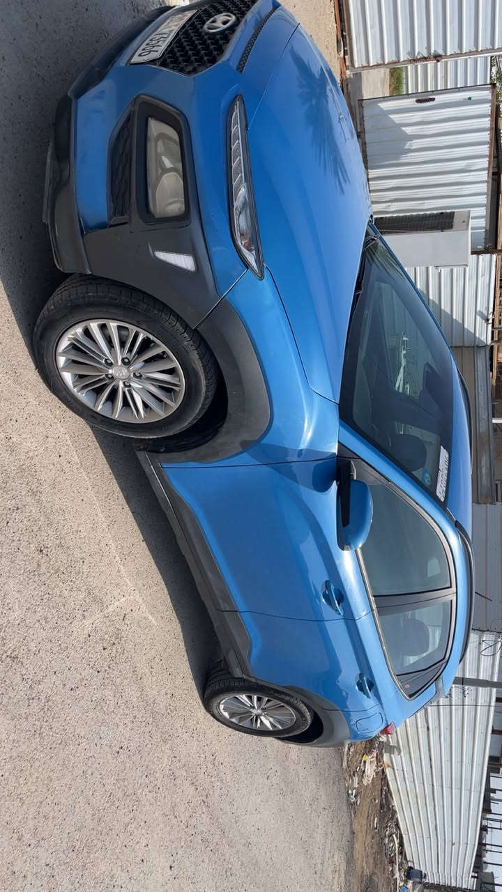 السلام عليكم
كونا موديل 2021 وارد امريكي
حجم المكينه 2000
مواصفات نص فول 
تحديد مسار 
حساس مري جانبي
4wd
تدفئه كشنات 
السياره ماشيه 52 الف ميل
السياره مصبوغه باب عكس السايق والجاملغ مال سايق وعكس السايق ومبدل بنيد 
السعر 133 ورقه وبي مجال بسيط 
مكاني بغداد 
واتساب موجود 24 ساعه 
***********
