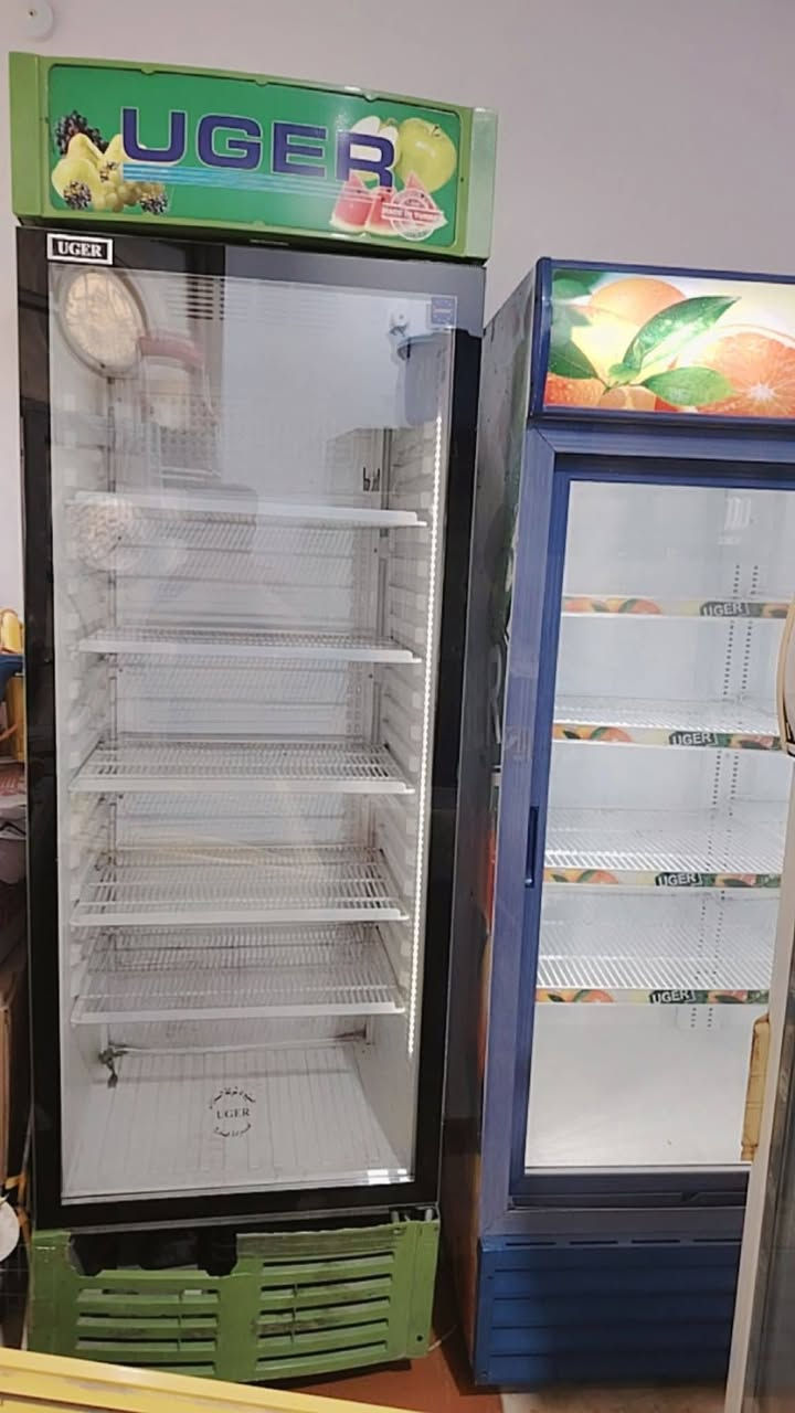 أغراض محل للبيع *********** استعمال قليل كوت
