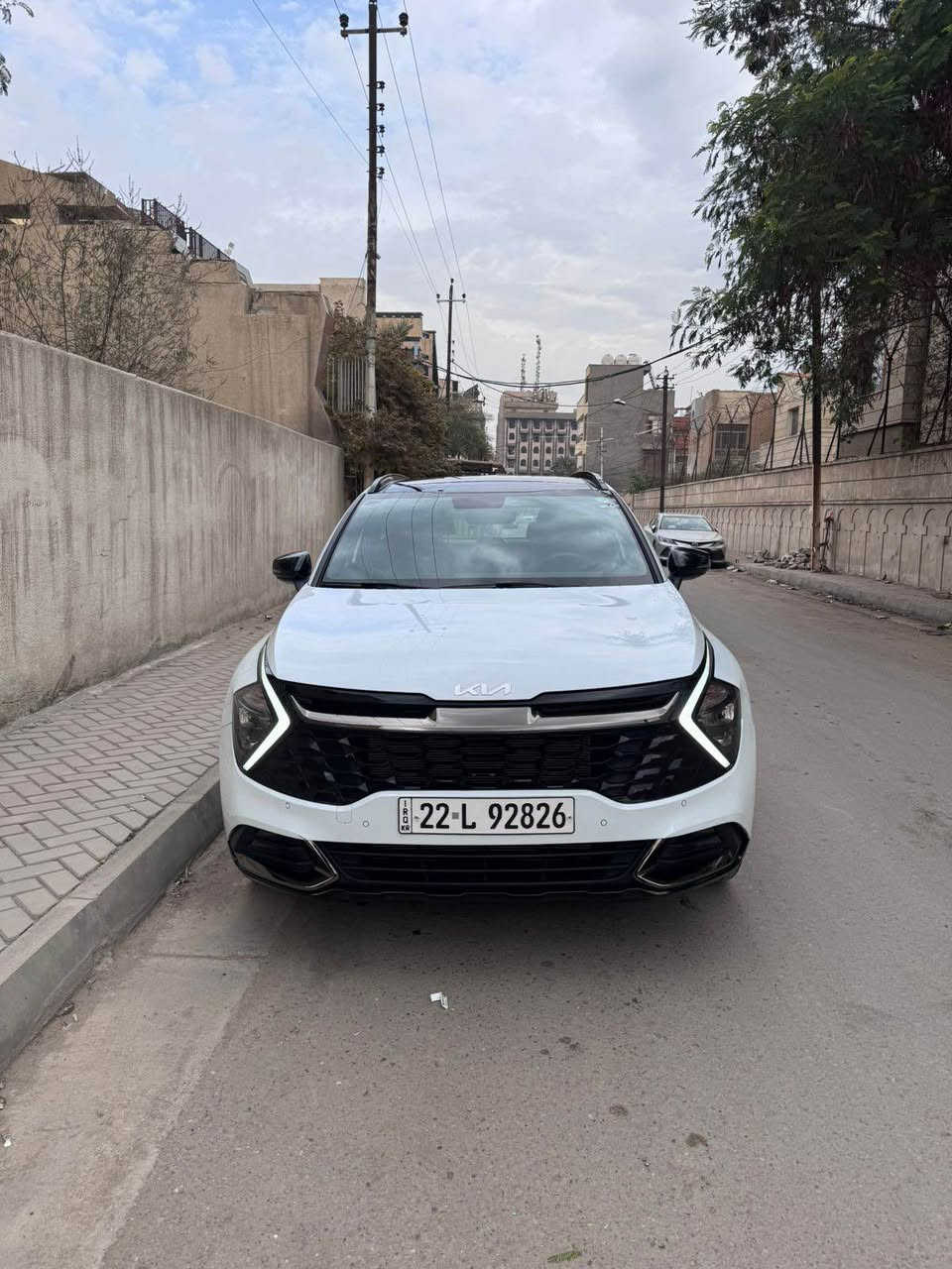 السلام عليكم
للبيع كيا سبورتج 2024 خليجي بلاك ادشن مكفوله كفاله عامه ماشيه 21 مواصفات فول بانوراما داخل زيتوني وكراسي كهرباء وتدفئه وجنطه كهرباء نقط عمياء رادار امامي وخلفي اوتو ستوب اوتو هولد سايد بريك بصمة مواصفات البلاك ادشن معروفة رقم اربيل تحويل مباشر مكاني بغداد زيونة السعر….. 238 ورقة بيها مجال بسيط
*********** بغداد, العراق
