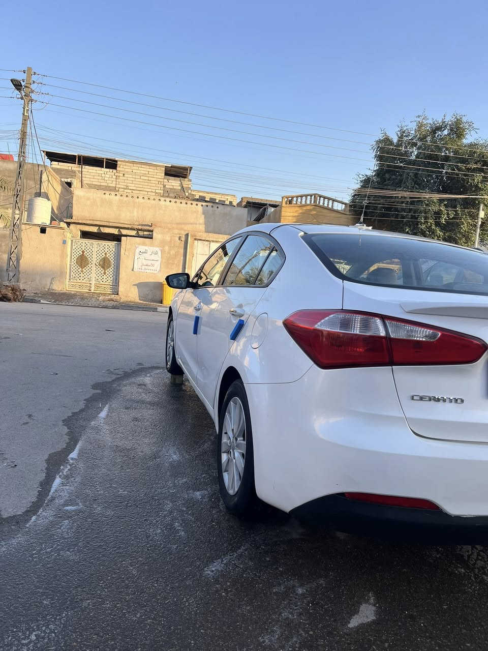 سيارتو 17 سياره مال بيت حره بسم ولد تحويل ثاني بوم سياره كفاله من الضربة أماكن بيها صبغ فقط سياره مال بيت وعلى ايدي كاملة مكملة من حدادة من تبريد تدفعة ربع ما ذب عليها لايت زنون ب100 حاط الها سياره لد نهاري ليلي كير مكينة مكفولات تخم تاير قبل فتره ذاب الها السعر 126 وبيها مجال بسيط عنواني البصرة القبلة حي جامعه ***********
