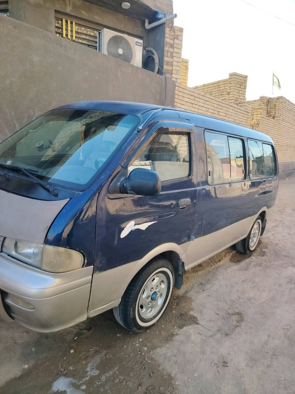 السلام عليكم بريجو موديل 1996 مكينه وكيرواكسن وشواصي مكفولات رقم انكليزي سنويه  ل28مكفوله عده باب السايق  تخم تاير كهرباىيات كله جديد مكان السياره بابل السعر 65 وبيهه مجال  ***********
