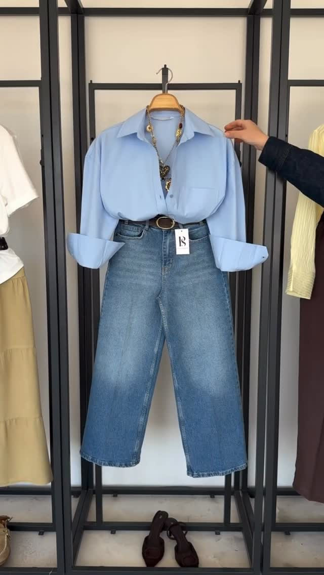 القميص متوفر قياس s,m,l,xl,xxl
طول القميص 75cm

#ملابس #فاشن #بغداد #ootd #ستايل


**إذا كنت صاحب هذا الإعلان وتريد حذفه لأي سبب، رجاءا أرسل رسالة إلى الدعم الفني**