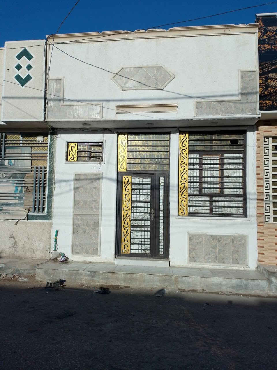 بيت للبيع – فرصة بسعر جدًا مناسب
📍 الموقع:
خلف جامعة فريحة
مجمع ذلفقار السكني
البوابات قبل سيد إسماعيل
قريب من شارع المشاية
يبعد عن الشارع العام أقل من 100 متر
🏠 مواصفات الدار:
المساحة: 50 متر
طابق واحد
البيت نظيف جدًا
كل التفاصيل موضحة بالفيديو
📄 السند:
سند 25
إقرار محكمة
مكاتبة
التعامل مباشر مع صاحب الأرض
💰 السعر:
35 مليون
✔️ بي مجال بسيط جدًا
📞 للاستفسار:
***********
***********
🙏 خوانه الموشراي لا يتعبني رجاءً
