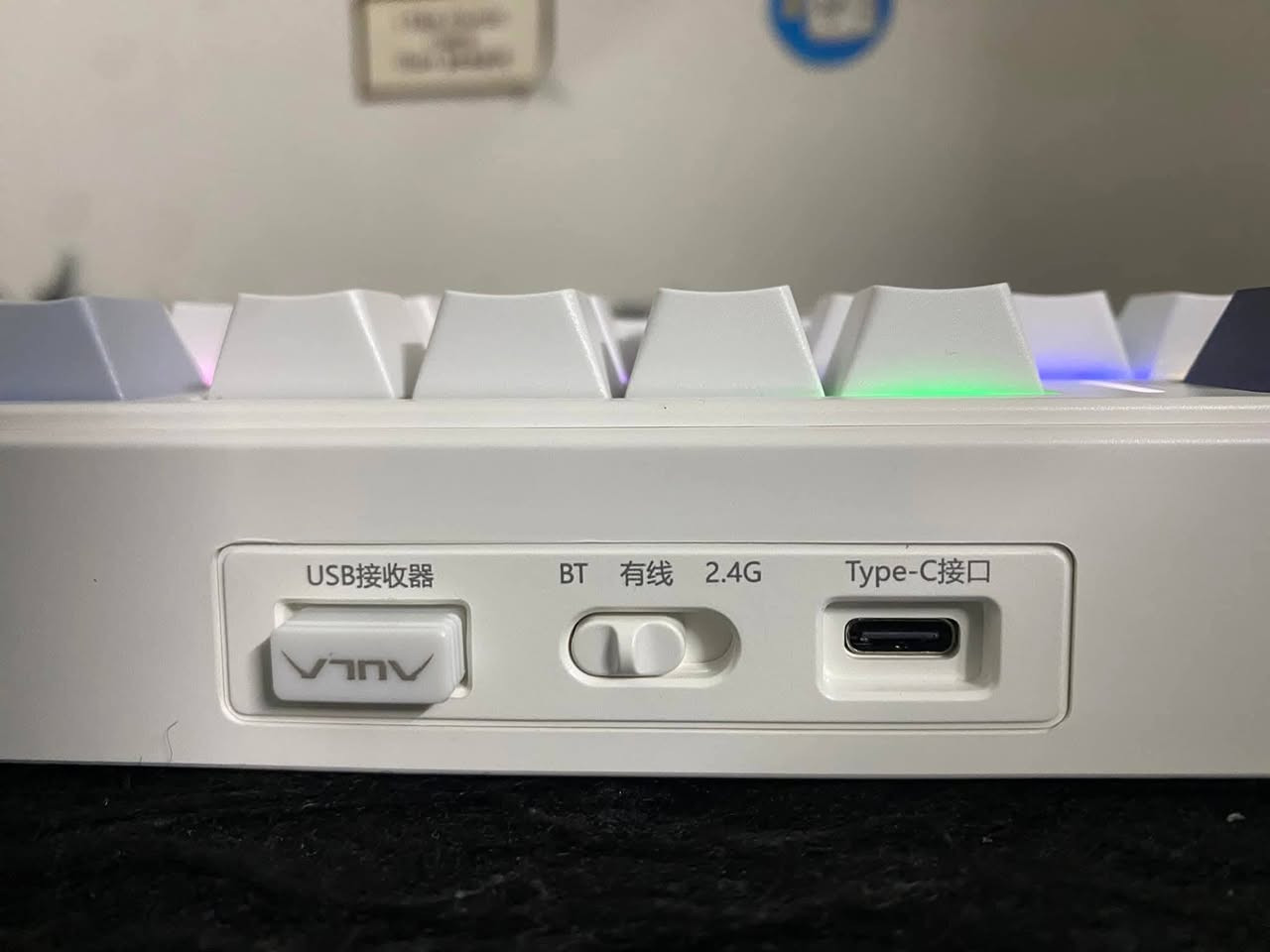 الكيبورد التحفة الفنية Aula F75 🔥
واير- وايرليس - بلوتوث
RGB اكثر من 1.8 مليون لون
حجم 75%
السويج
Linear LEOBOQ Reaper Axis
بطارية 4000mAh
يحتوي على Knob للتحكم بالصوت
الكيبورد جديد ابد ما مستخدم

متوفر توصيل كل العراق


**إذا كنت صاحب هذا الإعلان وتريد حذفه لأي سبب، رجاءا أرسل رسالة إلى الدعم الفني**