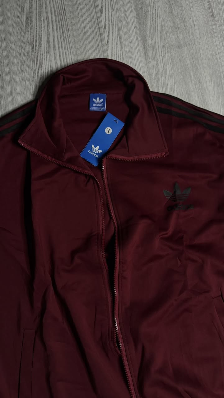 Adidas
اديداس كوبي ماستر اعلى كوالتي

قطعه جديده بعدها بالليبل

نظافتها 100%

قياسها L

سعرها 20 الف


**إذا كنت صاحب هذا الإعلان وتريد حذفه لأي سبب، رجاءا أرسل رسالة إلى الدعم الفني**