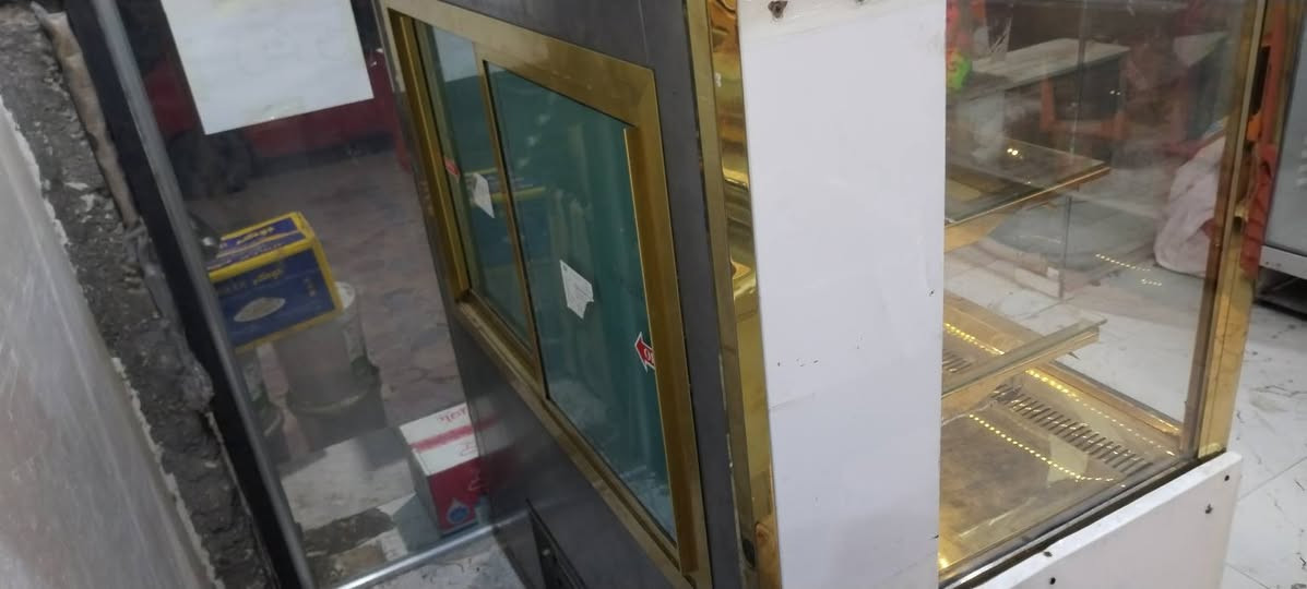 براد كيك للبيع شرط الشغل والضمان تركي سعره 600
للاستفسار الاتصال على الرقم *********** او مراسله الصفحه العنوان الناصريه الموحيه
