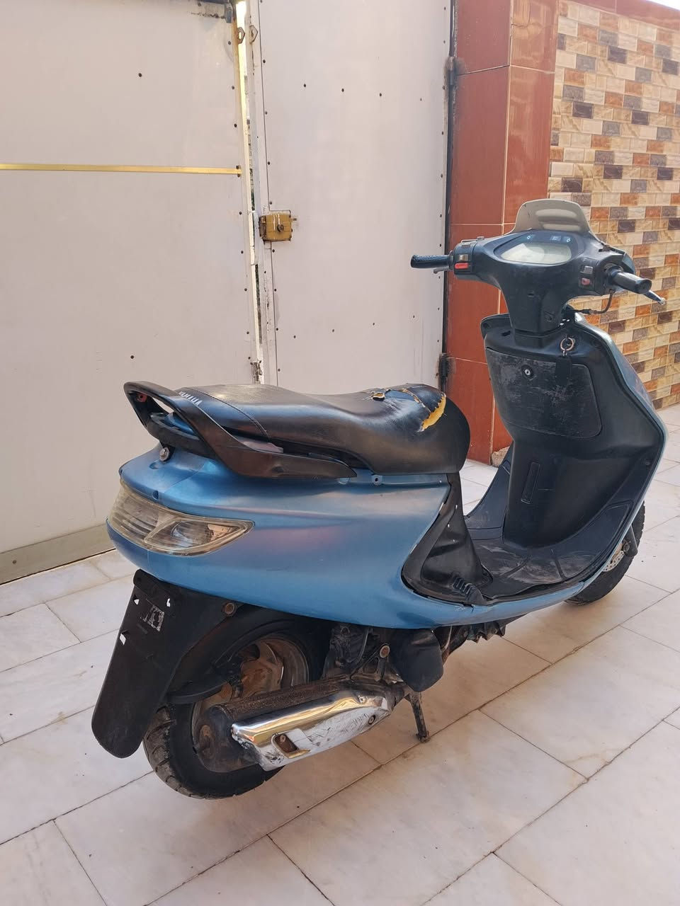 اللهم صل على محمد وال محمد 
البيع دراجه فراشه كرستال فحل دسك
دراجه بلاديه ومختمة من جميع الجهات 
مكينه بلاديه برغي مامفتوح بيه عل فحص 
كهربائيات كامله نكره سلف وهندر كلشي شغال
مكان حله _ أبي غرق 
للأستفسـار الاتصـال على الرقـم 
- *********** -
