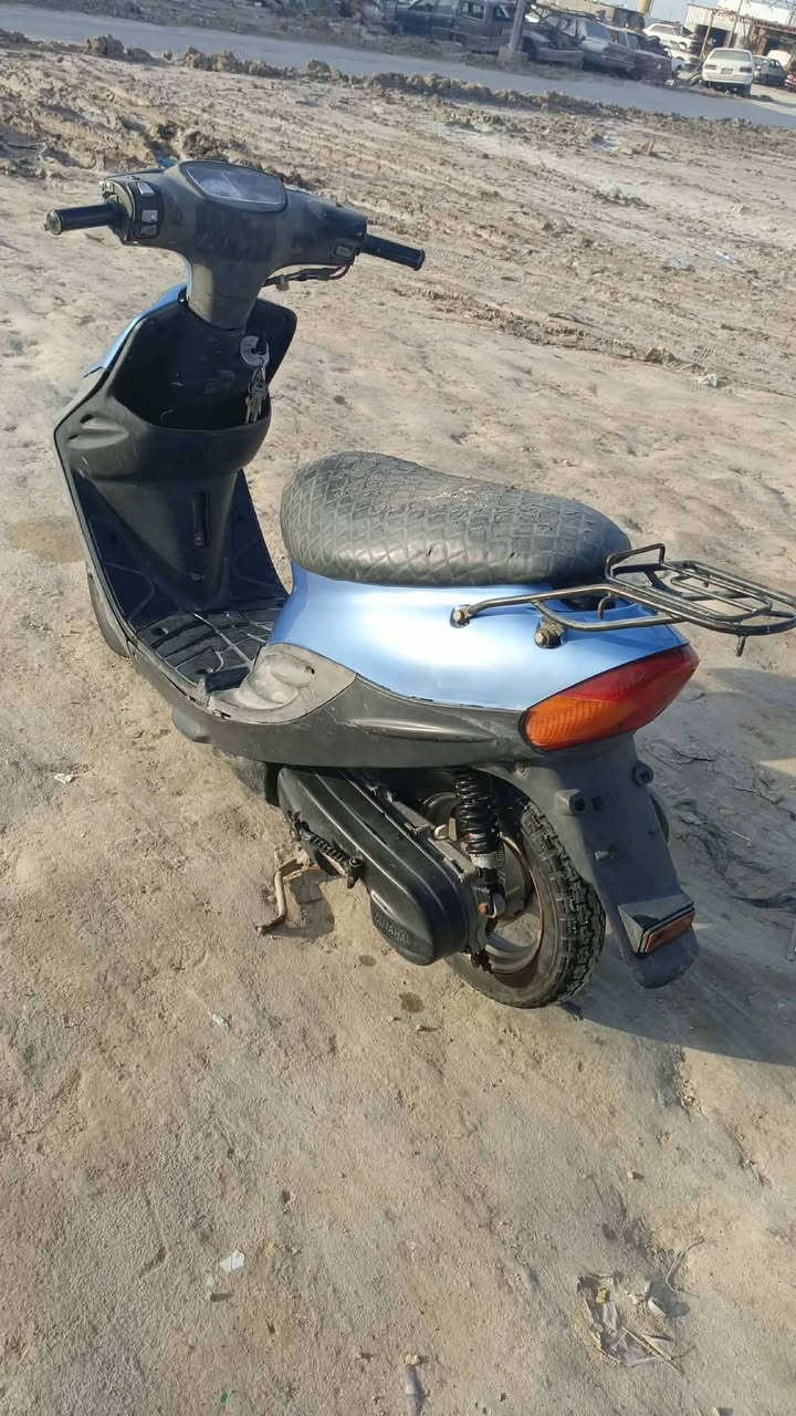 دراجه بيجي للبيع جاهزه 
مفتوحه بوشه وبستم فقط 
السعر 250 وبيه مجااال ..***********
سوق الشيوخ
