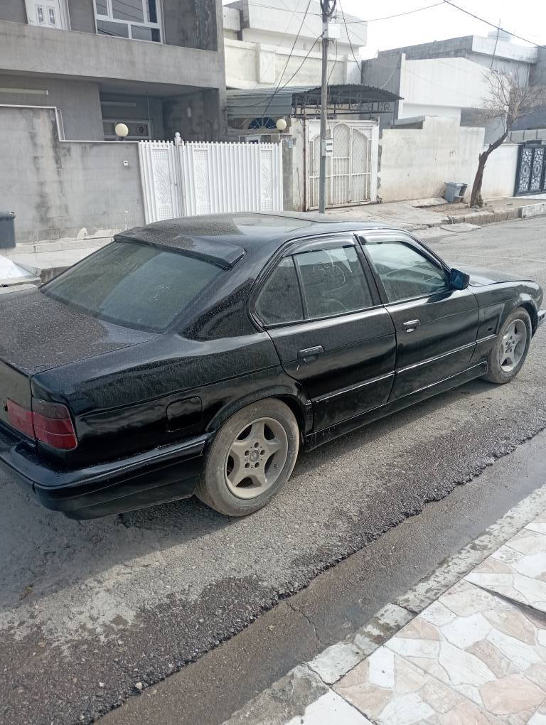 مه كينه 520كه پس ديجيتال 
گير عادي 
سلايت دوو جام كارابا 
لايت ئه لقه 
ئارم بلاستيك دهوك ئينساخه به شه رت 
تاخم بيش و پشت تونده جركه ي نيه 
كاراباياتي هه مو گياني ئيش ده كات هاته گلوبي ناو سندوق ئيش ده كا 
گه رمي لايت فلجه هورن ته نزيل ناوگيج سلايت هه موي ئيش ده كا 
سعر 23وه ره قه و معامله كي برايانه 
شوين هه ولير 
*********** أربيل, العراق
