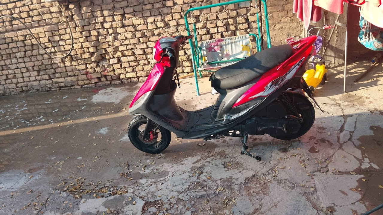 للبيع ماكس عدله مكينه مل رمبه
سعر 600 وبيها مجال حك جيه دراجه خير من الله مل جني 
عنوان بغداد الكماليه 
*********** اتصل
