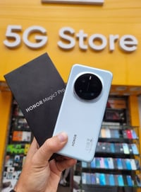 هونر ماجيك 7 برو • ٥١٢/١٢ • كاميرا ٢٠٠ ميجابيكسل