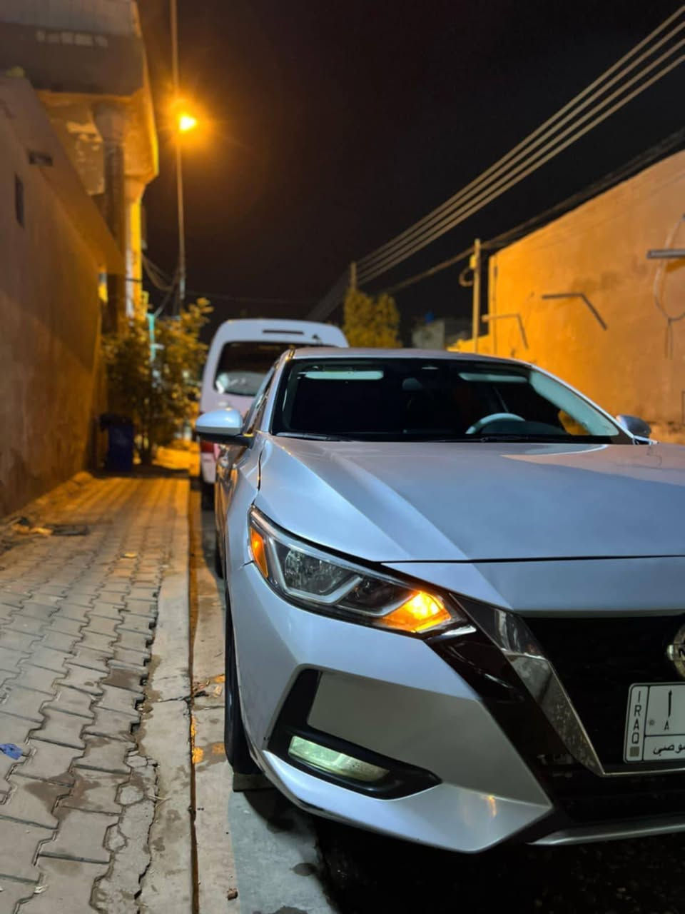 السلام وعليكم نيسان سنترا 21 وارد أمريكي معوقين وكاله عامه رقم مثنى ب28 تصير حره  سياره جديده ماشيه 50 مايل بيه جاملق وبنيد جهت السائق وكص بل فخذه جهت السائق السعر 95 ورقه المكان البصرة ***********اتصال
