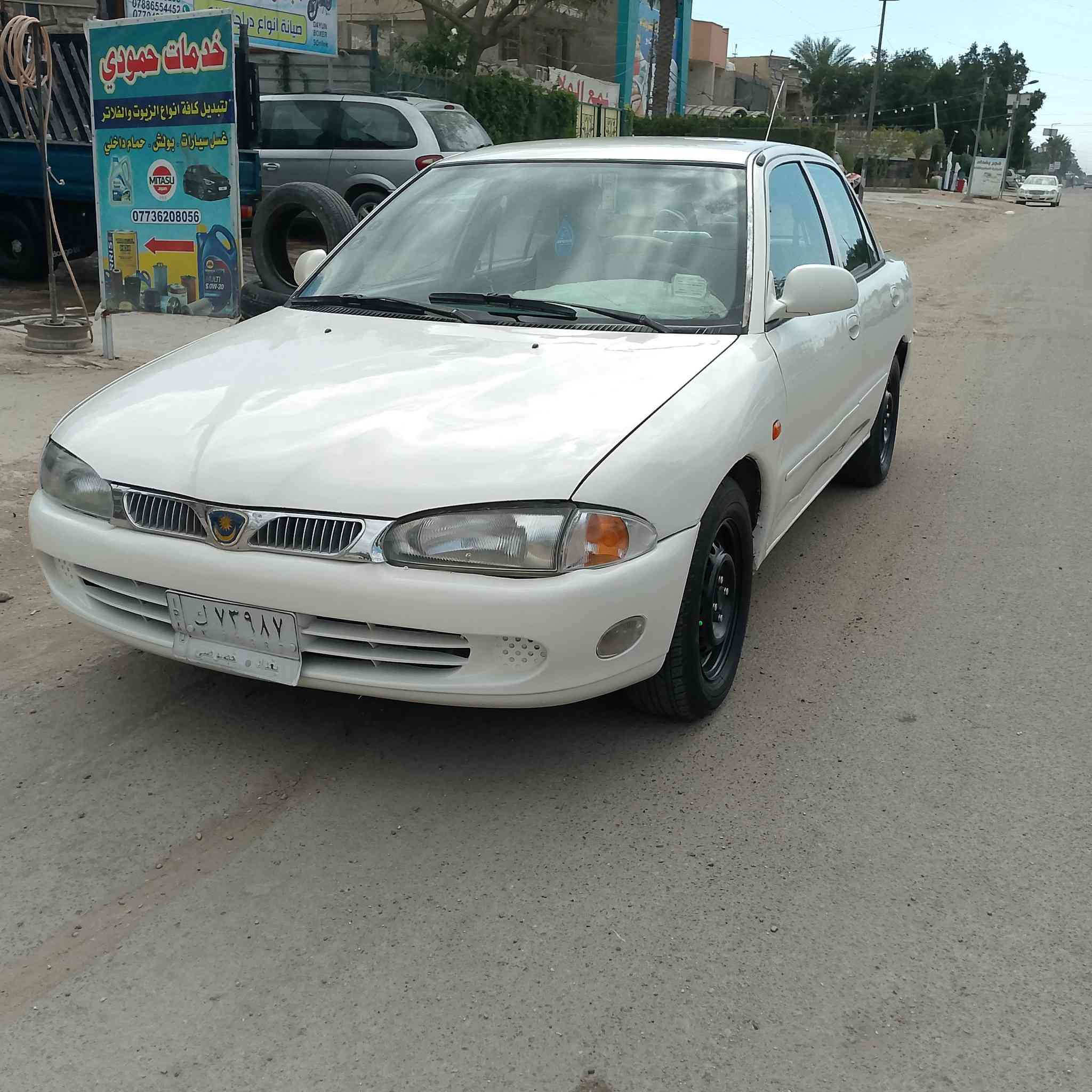 السلام عليكم بروتون ويرا 2001سياره حلوه جاهزة كير اوتوماتيك تبريد شغال السعر 50وبيها مجال بسيط مكاني السيديه ***********
