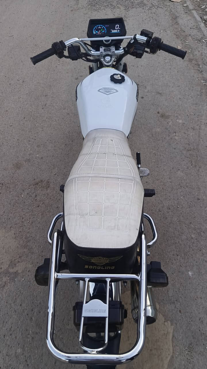 سلام عليكم دراجه إيراني موديل 2024 لون أبيض الدراجه جديده ابمعنه الكلهمه غراض كلهه شركه جديد بل سنيكرات الدراجه شلعه ومعدل اشك الكاع شرط دراجه فول الفول
السعر 700/ وبيهه مجال للطيبين / عنوان / بغداد بوب الشام  وره الثعالبه مباشرةً / ‏‪***********‬‏ السعر بي مجال لا اتكلي هواي وماعرف شنو خابر وبيك خير وتدلل
