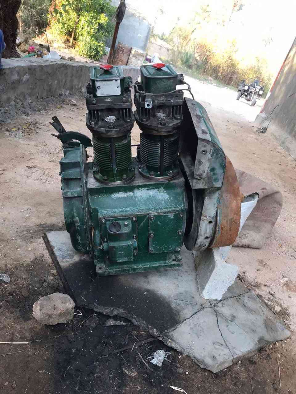 ماطور هندي 20 حصان  مجفت جديد وغراضة جديده (درع + تانكي ويا )
#ملاحضة نقص بي غراض 
طرمبات ثنين
ونوزلات ثنين 
السعر 275 وبي مجال 
#مكلف-بنشر هذا رقم صاحب الماطور ***********
