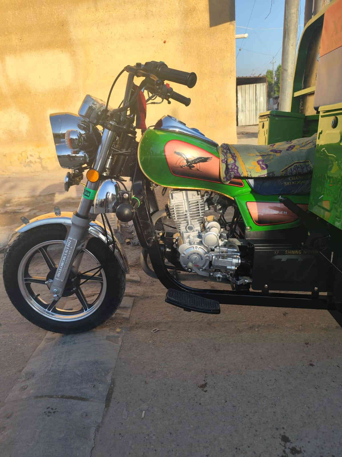 سلام عليكم شباب تسوته للبيع الستوته كفاله عامه زيرو
صار لها سبوعين نازله من الرمبه + الستوته بيها تفصال خشب كامل اوراق كامله شركه بلال السعر مليونين و600 وبيها مجال حك الجيه مكاني بغداد الدوره ابو بشير للاستفسار الاتصال على الرقم ***********
