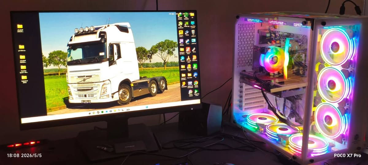 سلام عليكم pc game للبيع 
شاشه اسوس 
فول اج دي 120
I5 جيل 12
هارد الاول m.2 120gb 
هارد الثاني ssd 512
الثالث hdd 1tb 
كرت 3060 12g من كيكا بايت 
رام 16gb 
, كيبورد مثل ما موضح rgb الازرار تتفكك 
الماوس كيمنك 
مكاني بغداد المحموديه 
*********** واتساب 
*********** 
الي يحب يشتريها سعرها مليون وميه وبيها مجال للطيبين
