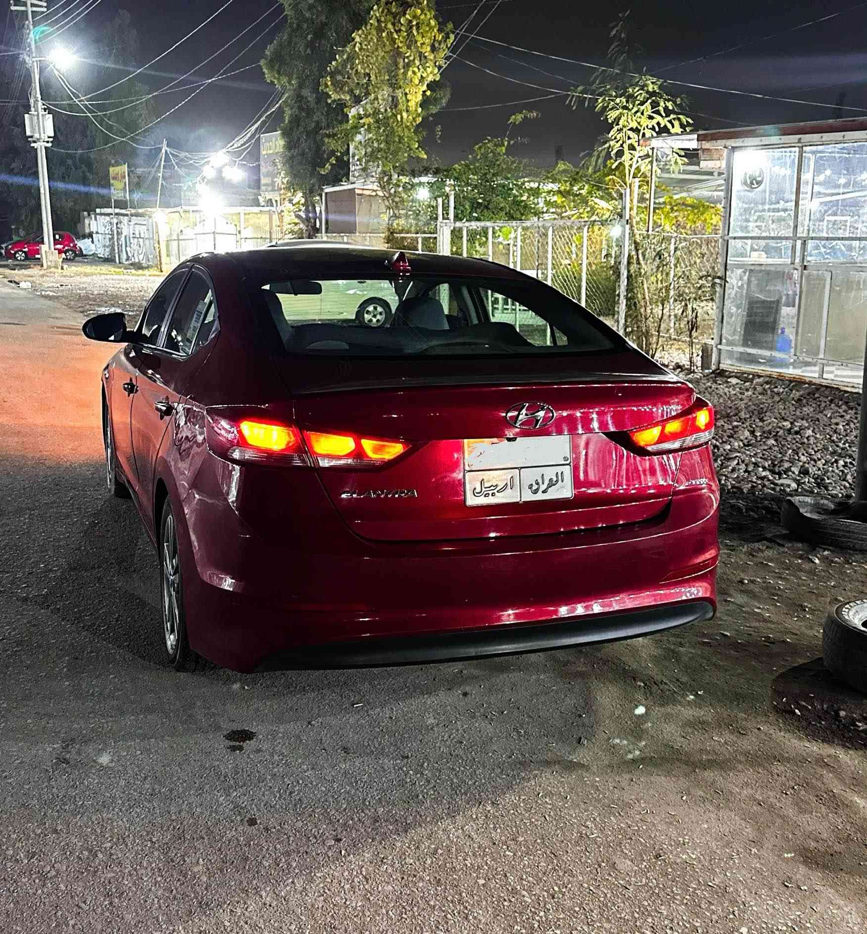 هيونداي النترا 2017 وارد امريكي ، مكان السيارة كربلاء ، مواصفات متوسطة رادرات وبصمة تشغيل وحساسات وشاشة وكاميرا خلفية ، 4 قطع صبغ بدون تبديل .. كير ومحرك وتبريد وتدفئة مكفولات . السعـر 116 وبيها مجال - للتفاصيل اكثر خاص او الاتصال *********** كربلاء, العراق
