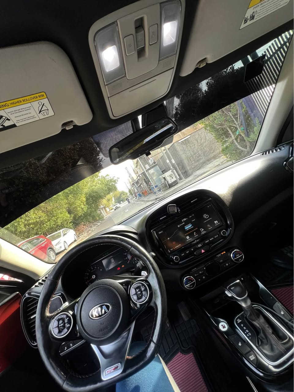 كيا صول 2020 جي تي لاين فول 1/1 رقم بغداد بااسمي حادثه قبق الجنطه ومبدل بااصلي بدون ايرباك مواصفاته فتحه رادار امامي رادار خلفي رادار جانبي اشاير بالمري بصمه بيبان بصمه تشغيل بصمه صندوك كشنات تدفئه ستيرن تدفئه كشنات كهربائيه شحن واير ليس ستيرن D شاشه جبيره تدعم كار بلي اناره محيطيه سستم صوت هارمن شاشه داتا تعرض السرعه نضام اطفاء ذاتي بالزدحام تحديد مسار 3 وضعيات قياده للعلم كشناته جلد احمر ومغلفات بقماش بجم زنون ولد بجم 8 عدسات لايت و6 بلوجكتر بك لايت لد مكينه 1600 تيربو وميحتاج اسولف ع التسارع والقوه سياره مكفوله من كير ومكينه وصدر كله كارتون تخم تاير جديد الف دينار متصرف عليه عارضه 140 وبيه مجال بسيط مكاني بغداد  الجهاد *********** بيع فقط بغداد, العراق
