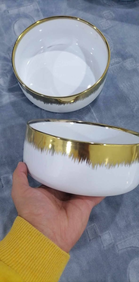 كرتون مذهب بسعر ٣٧ الف مع التوصيل

يتكون من ٢٦ قطعة :

١٦ قطعة ماعون تمن حجم كبير 
٣ قطع انجانه حجم كبير
٢ قطع كاسات كبار مثارد
٤ قطع صحون حلاوه 
١ قطعة كاسه زغيره

يوجد توصيل لكافة المحافظات 
***********
