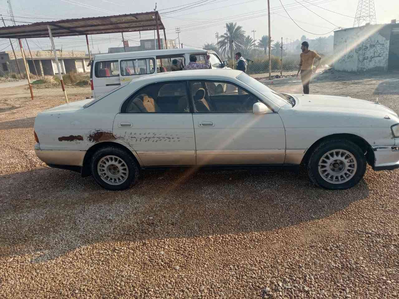 سلام عليكم سياره بطه البيع موديل 92سياره خير من الله السعر 38  وبيها مجال الطيبين التواصل مراسله أو اتصال ***********. العنوان بابل المسيب
