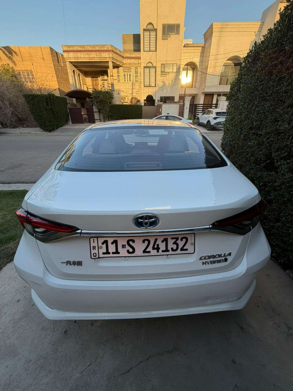 السلام عليكم
كورلا 2023 هايبرد باب اول 
ماشية 27 الف كيلو 
بيها دعامية صبغ ورصعات 3 
فول فتحة بصمة 
كشن جلد احمر 
دخول ذكي رادار تبريد قطعتين 
شاشة كامرة تحكم ستيرن اشاير بل موي 
مكانها منصور 
السعر 140 وبي مجال 
***********
