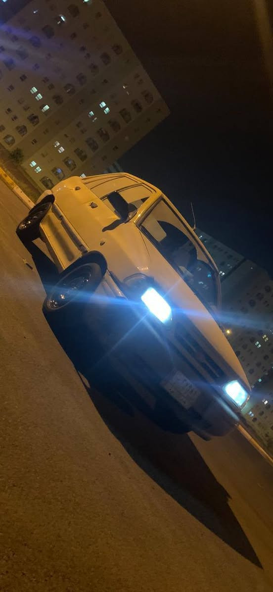 سلام عليكم سايبه للبيع موديل 2011
رقم بغداد دولي بسمي سياره جاهزه من كلشي اي نقص ما بيهه
عنوان لرمادي الخمسه كيلو 
سعر 33 وبيهه مجال ستفسار خاص


**إذا كنت صاحب هذا الإعلان وتريد حذفه لأي سبب، رجاءا أرسل رسالة إلى الدعم الفني**