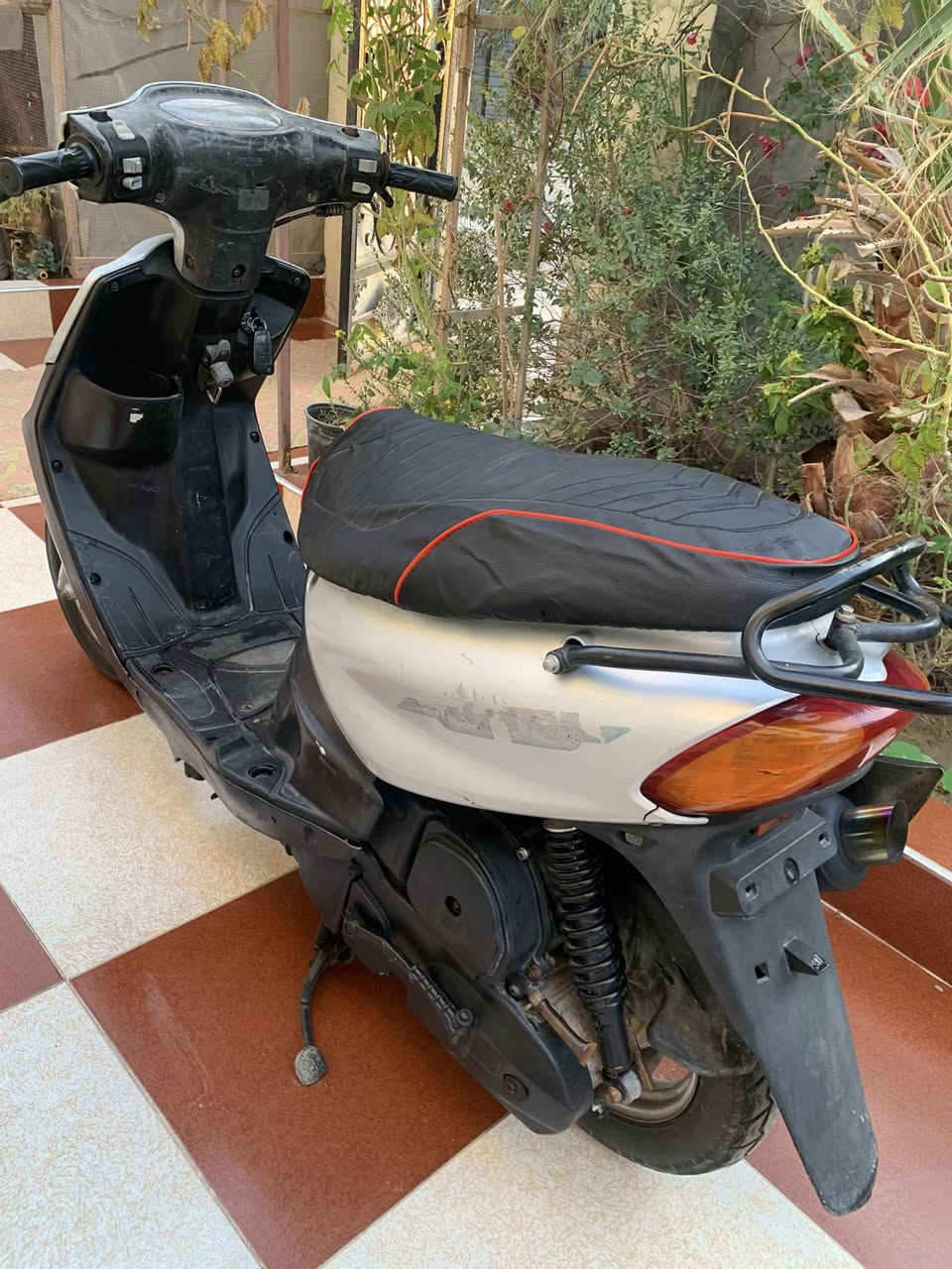 سلام عليكم درجه ماكس قجمه حاويه كفاله عامه كله ختم واحد ما بيه برغي تجاري وين ما يعجبك افحص مكينه برغي ما مفتوحه بيه كله شغاله سلف هندر اشاير  ليت هورن مكاني قضاه الصادق بني منصور سعره 650  رقمي ***********
