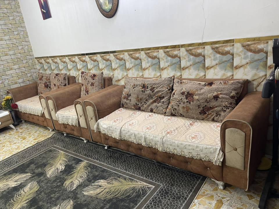 السلام عليكم
تخم منزلي نظيف للبيع سعره مناسب 
للاستفسار : ***********
مكاني بغداد /الشعلة
