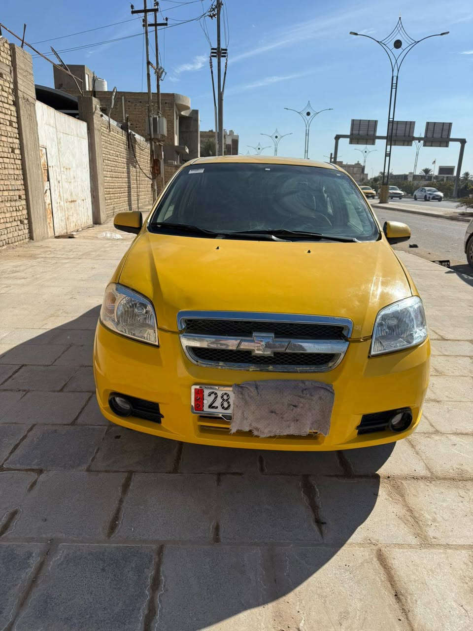 السلام عليكم شباب
أفيو موديل 2009
أدوات أدوات أدوات 
حاويه بدون گصه متومه ارقام وسنويه نجف 
مكينه رگير كورله سياره جديده وجاهزه 
السعر 37
العنوان ناصريه
***********
