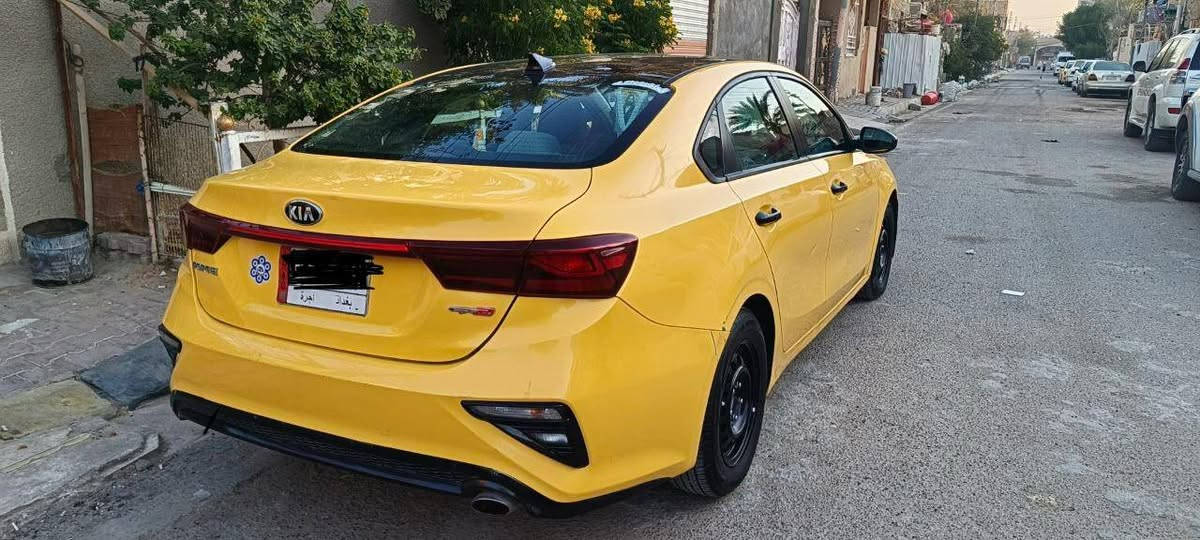 السلام عليكم اخوان فورتي موديل ليبل واحد السياره 2019مكينه 2000كير امحور ايتي سياره جاهزه اوخير من الله يشهد الله مامشتغله تكسي مال بيت ضرر واضح عده هاذه الضرر السونار على احسابي ضرر جدا بصيط في بداية وجه الشاصي الايسر حادثها بصيط من جوه السعر 133مجال حق الجيه ***********
