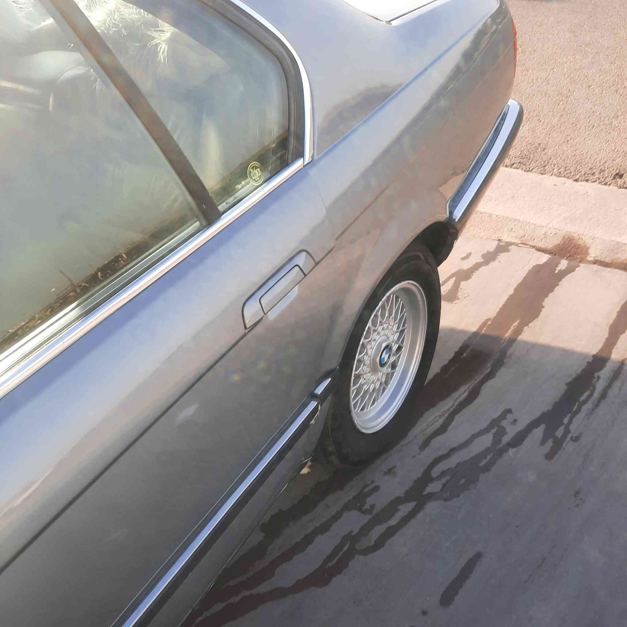 Bmw 730 محرك  ٨ باسمي ١٩٩٣ فول رقم الهاتف ***********
