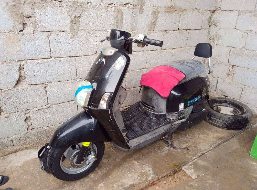 سلام عليكم بوليس نوزل للبيع مديل 2007مامفتوحه دراجه خير من الله عله فيس مامتواجد فقط رقم ***********
