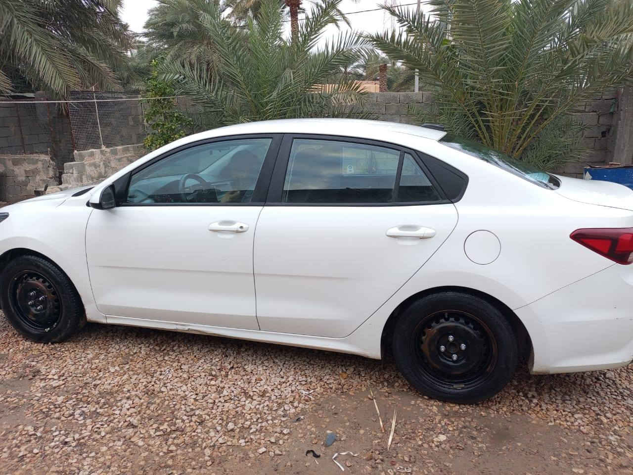 السلام عليكم للبيع ريو مديل 20 وارد امريكي نص فول السياره جاهز من كلشي مال جناي ماشيه 90 ميل حداديه تبريد محرك كله جديد مكفول السياره مكفوله ماعدا حادث امريكى موجود بصور رقم نجف بسمي دولي السعر 113 وبيه مجال 
***********
النجف
